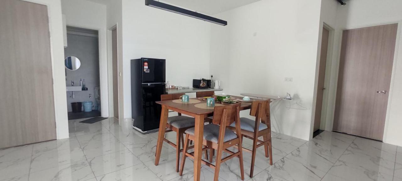Infinite Seaview With Penang Bridge Suite With Sunrise Up To 11 Person Bayan Lepas Dış mekan fotoğraf