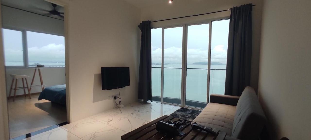 Infinite Seaview With Penang Bridge Suite With Sunrise Up To 11 Person Bayan Lepas Dış mekan fotoğraf