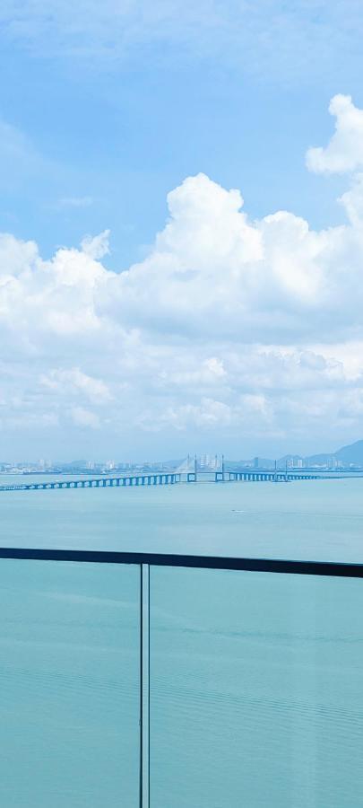 Infinite Seaview With Penang Bridge Suite With Sunrise Up To 11 Person Bayan Lepas Dış mekan fotoğraf